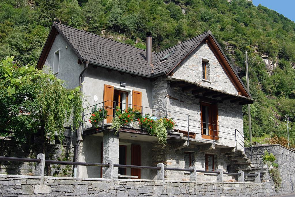 Casa Fontanella Villa Brione  Kültér fotó