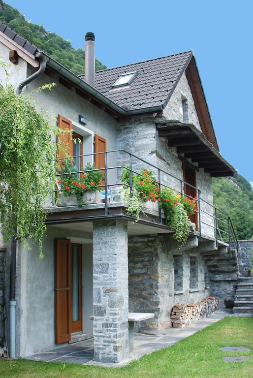 Casa Fontanella Villa Brione  Kültér fotó