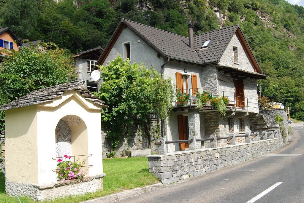 Casa Fontanella Villa Brione  Kültér fotó